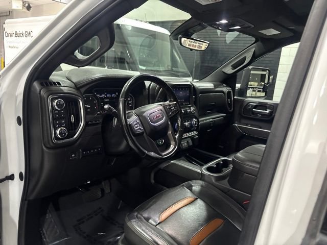 Used 2023 GMC Sierra 2500 AT4 w/ AT4 Premium Plus Package AWD/4WD image 10