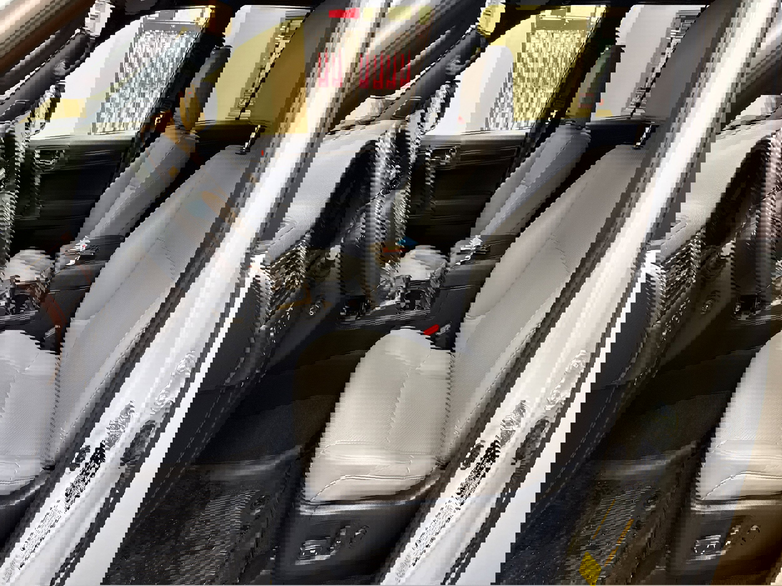 Used 2023 Lexus GX 460 Luxury image 29