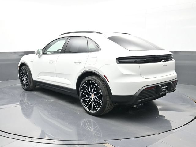 Certified 2025 Porsche Macan Electric RWD image 3