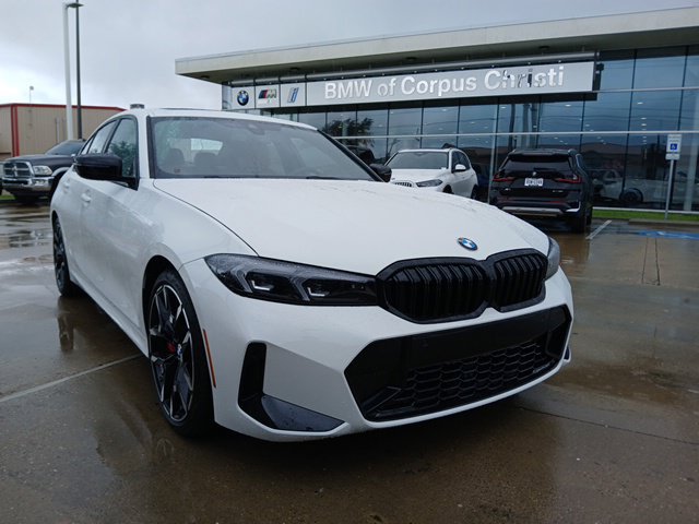 New 2026 BMW 330i Sedan w/ M Sport Package RWD image 2