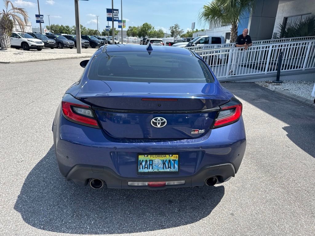Used 2024 Toyota GR86 RWD image 7