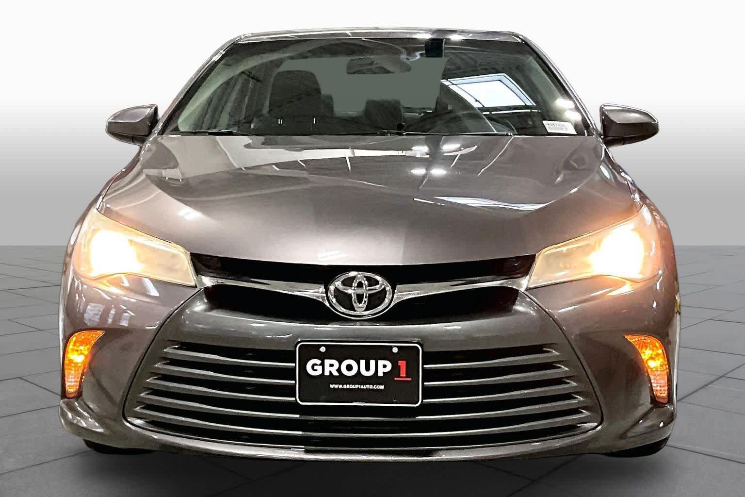 Used 2015 Toyota Camry LE FWD image 4