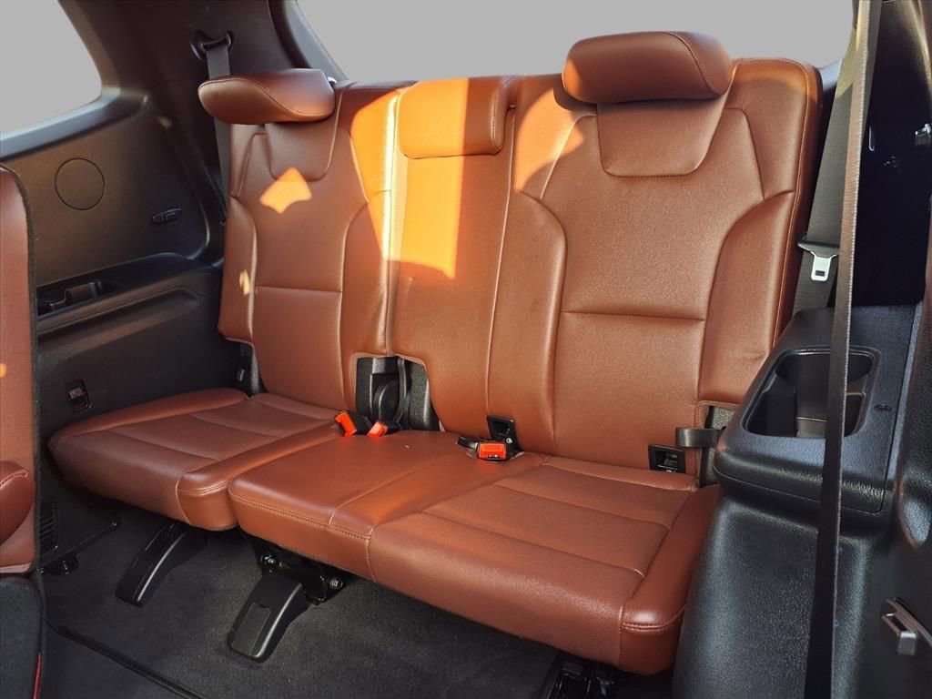 Used 2023 Kia Telluride EX w/ EX Captain's Chair Package image 27