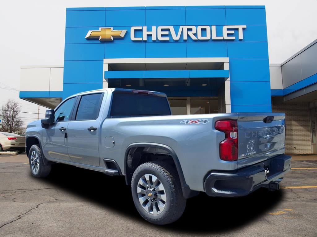 New 2025 Chevrolet Silverado 2500 Custom w/ Custom Value Package image 4