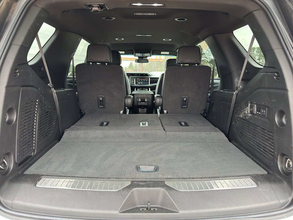 Used 2023 GMC Yukon Denali image 14