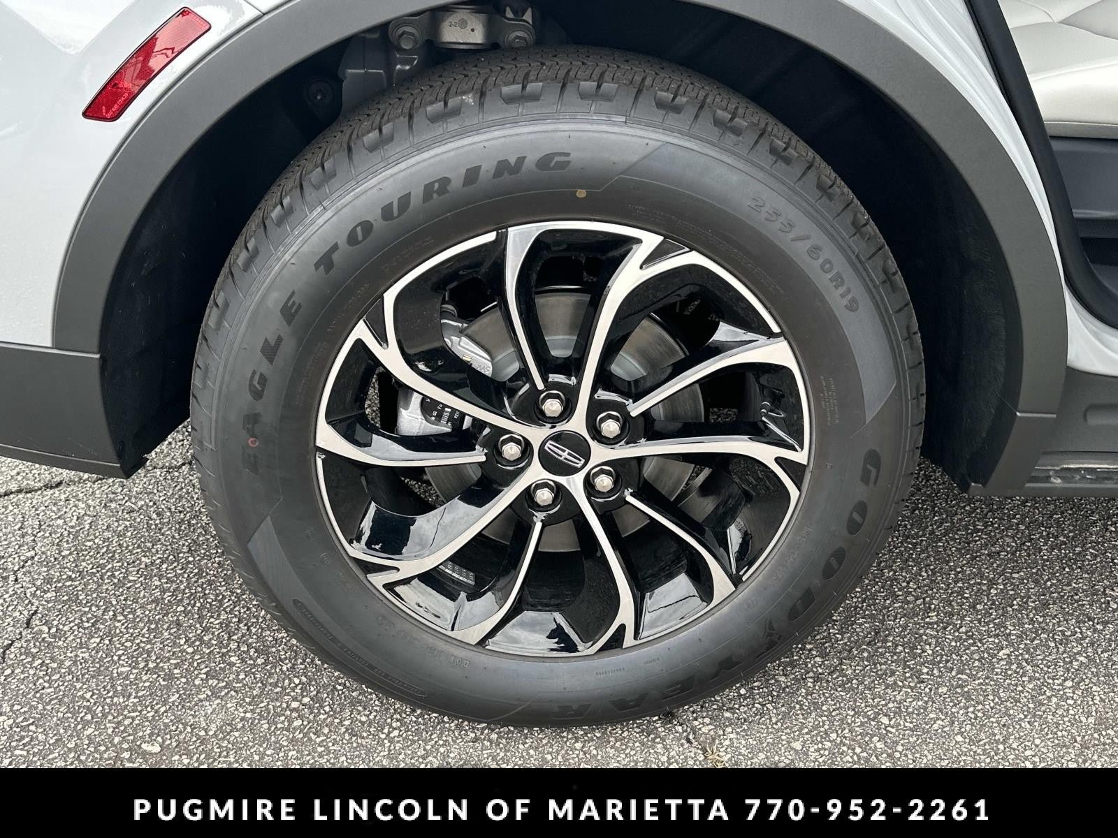 New 2026 Lincoln Nautilus Premier w/ Equipment Group 102A AWD/4WD image 17