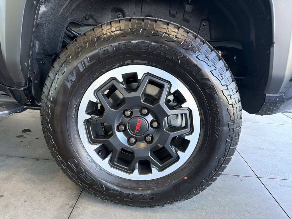 Certified 2026 Toyota 4Runner TRD Off-Road AWD/4WD image 17