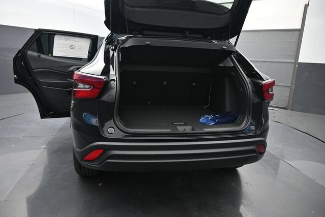 New 2026 Chevrolet Trax LT w/ Driver Confidence Package FWD image 8