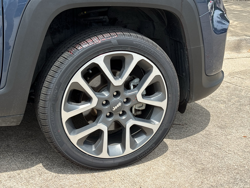 Used 2022 Jeep Renegade Limited w/ Sun, Sound & Wheels Group AWD/4WD image 9