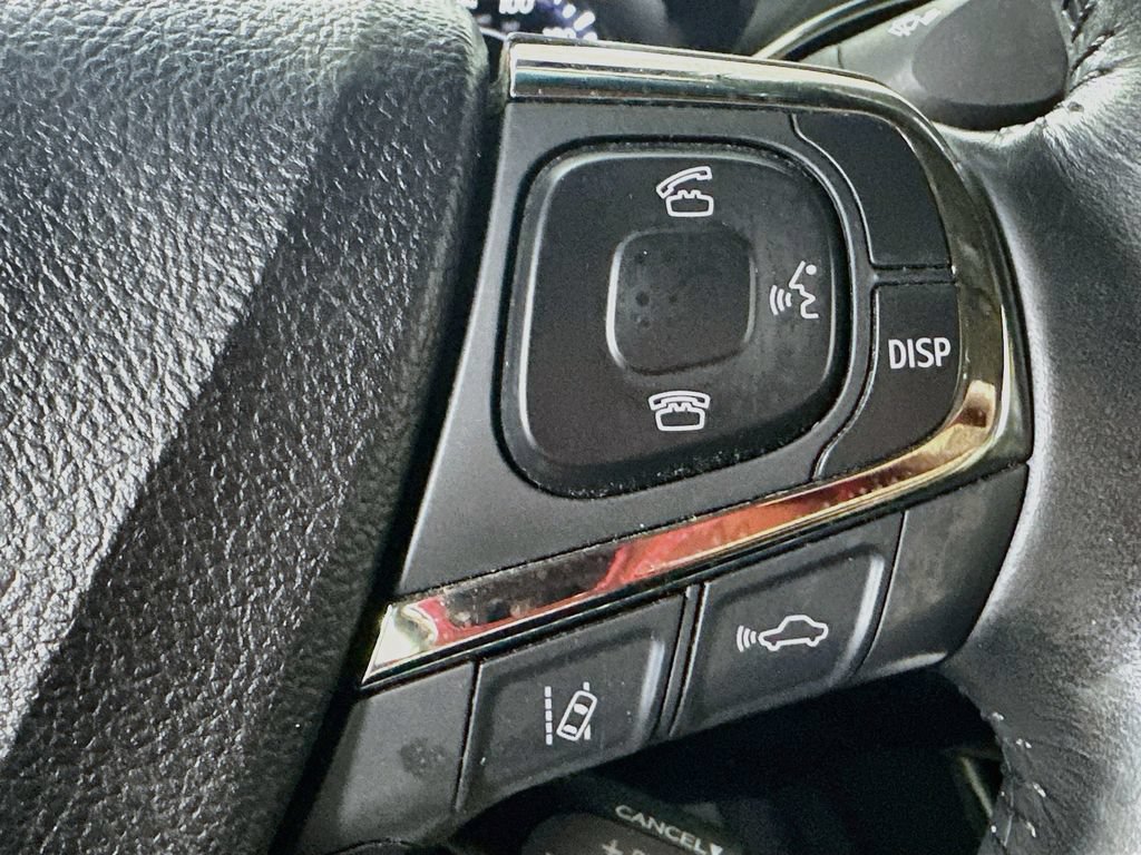 Used 2017 Toyota Avalon Touring FWD image 26