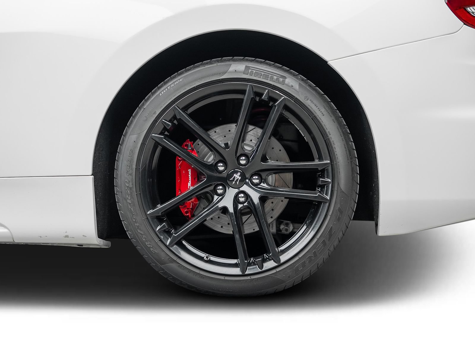 Used 2019 Maserati GranTurismo Sport RWD image 23