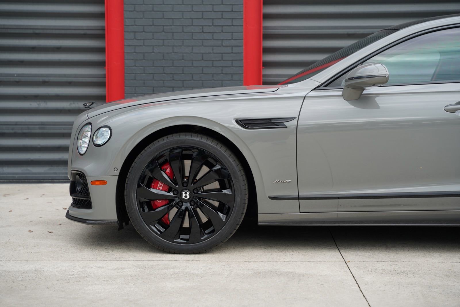 Used 2023 Bentley Flying Spur Azure AWD/4WD image 8