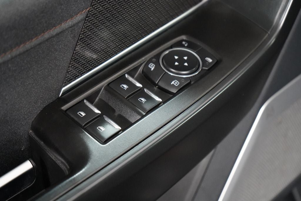 Used 2022 Ford F150 Raptor w/ Equipment Group 801A High AWD/4WD image 29
