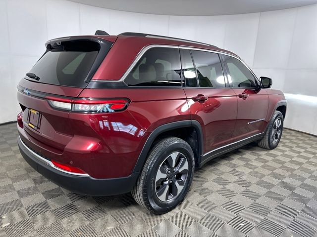 Used 2022 Jeep Grand Cherokee Limited 4xe w/ Luxury Tech Group II image 3