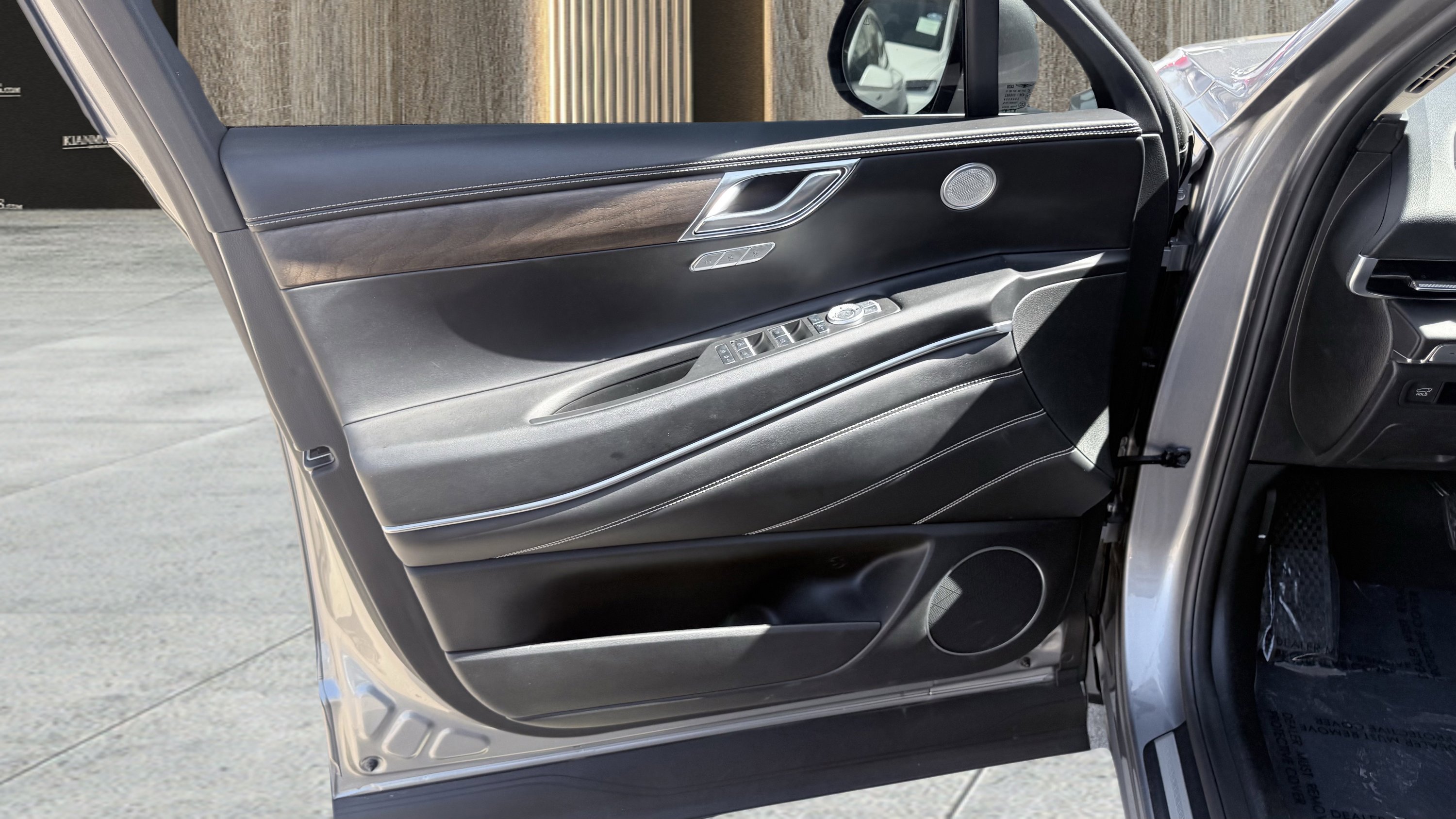 Used 2024 Genesis GV80 2.5T image 21