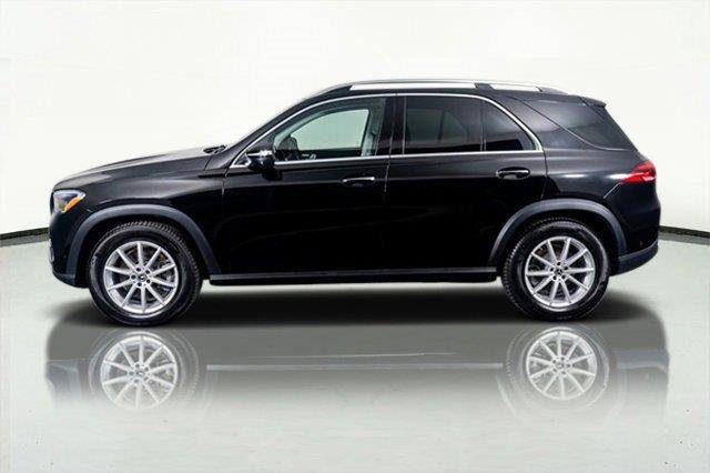 Used 2024 Mercedes-Benz GLE 450 4MATIC w/ Winter Package image 4
