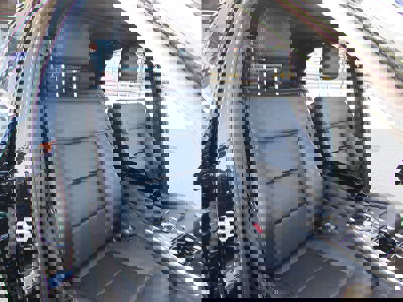 Used 2014 Mercedes-Benz E 350 Sedan image 23