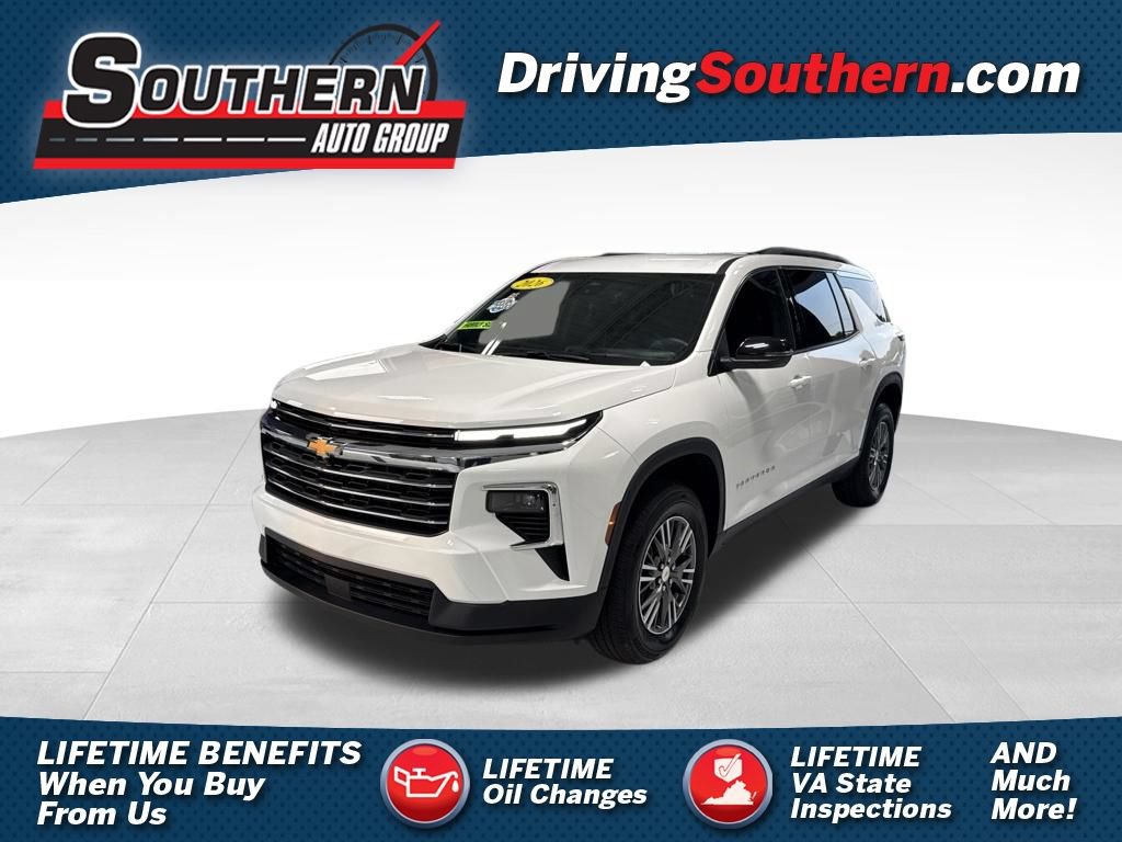 Used 2026 Chevrolet Traverse LT