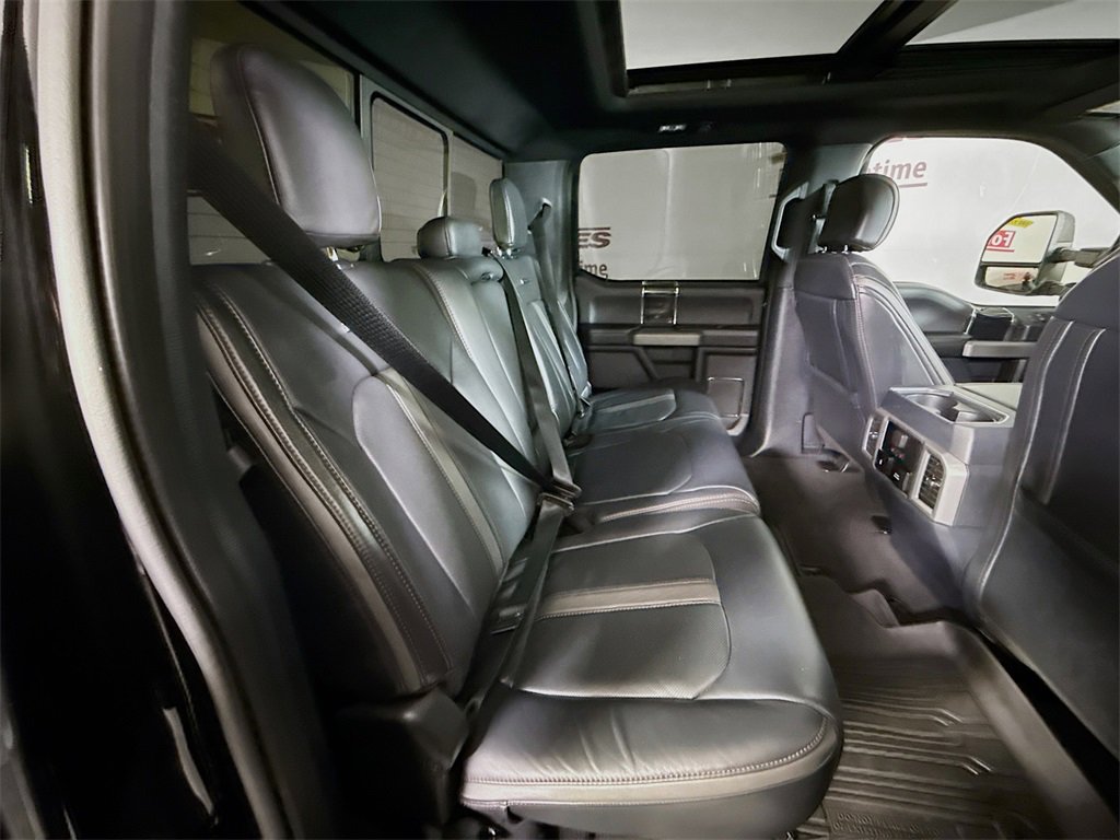 Used 2022 Ford F450 Platinum w/ FX4 Off-Road Package image 34