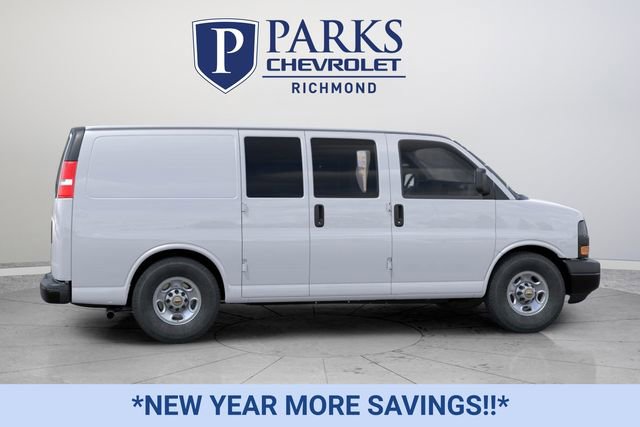 New 2025 Chevrolet Express 2500 image 5