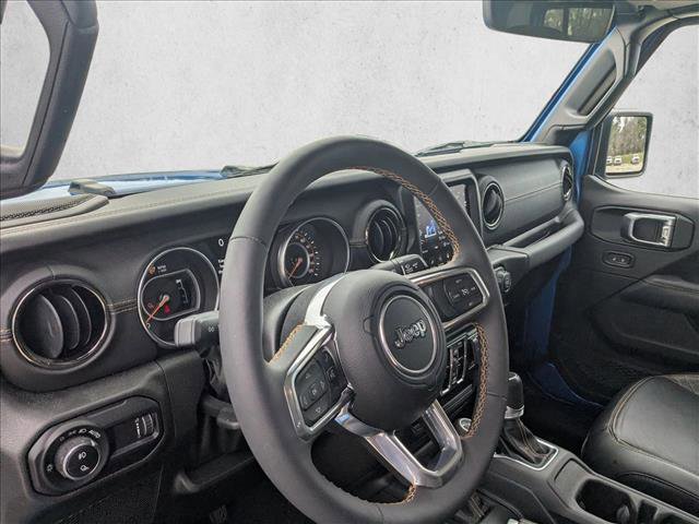 Used 2023 Jeep Gladiator Overland image 10