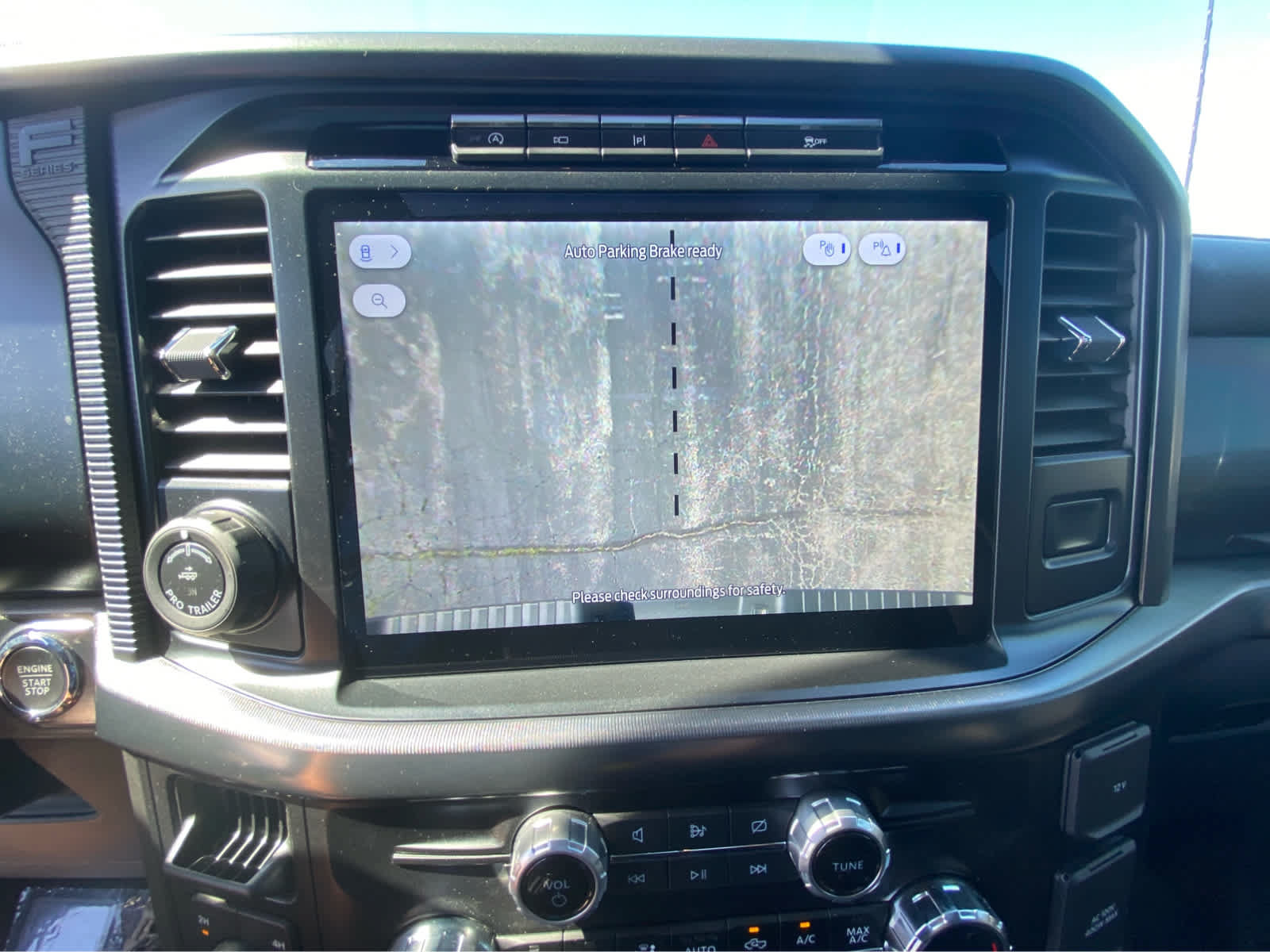 Used 2024 Ford F150 Lariat w/ Equipment Group 502A High AWD/4WD image 24