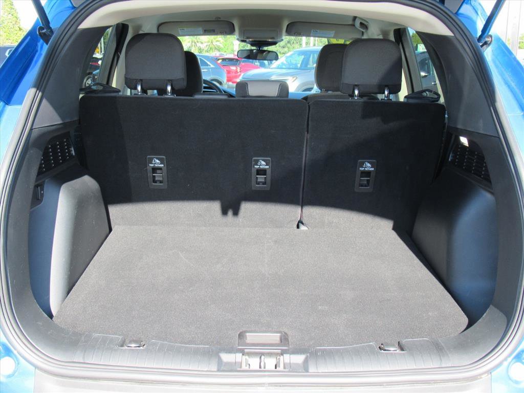Used 2020 Ford Escape SE image 27