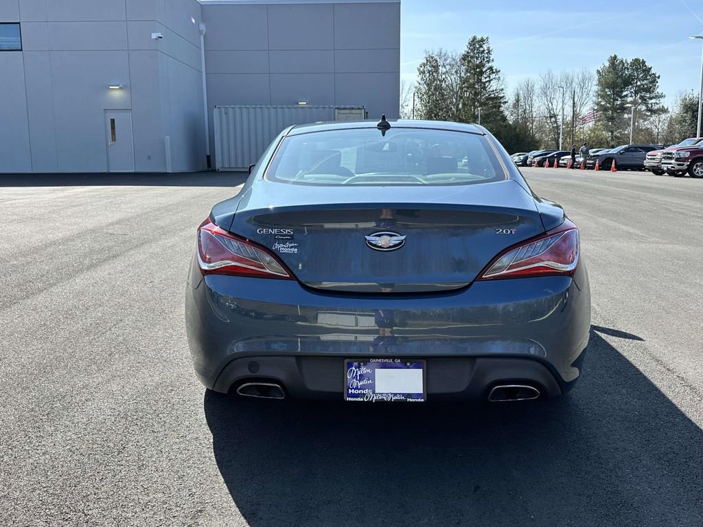 Used 2013 Hyundai Genesis 2.0T image 24