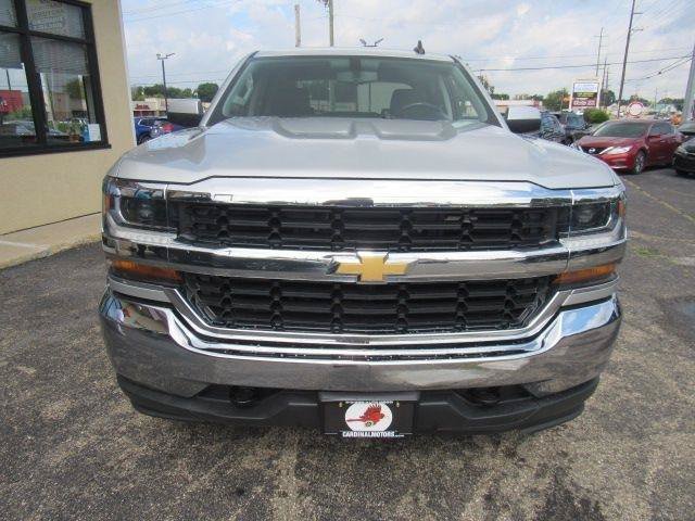 Used 2018 Chevrolet Silverado 1500 LT AWD/4WD image 3