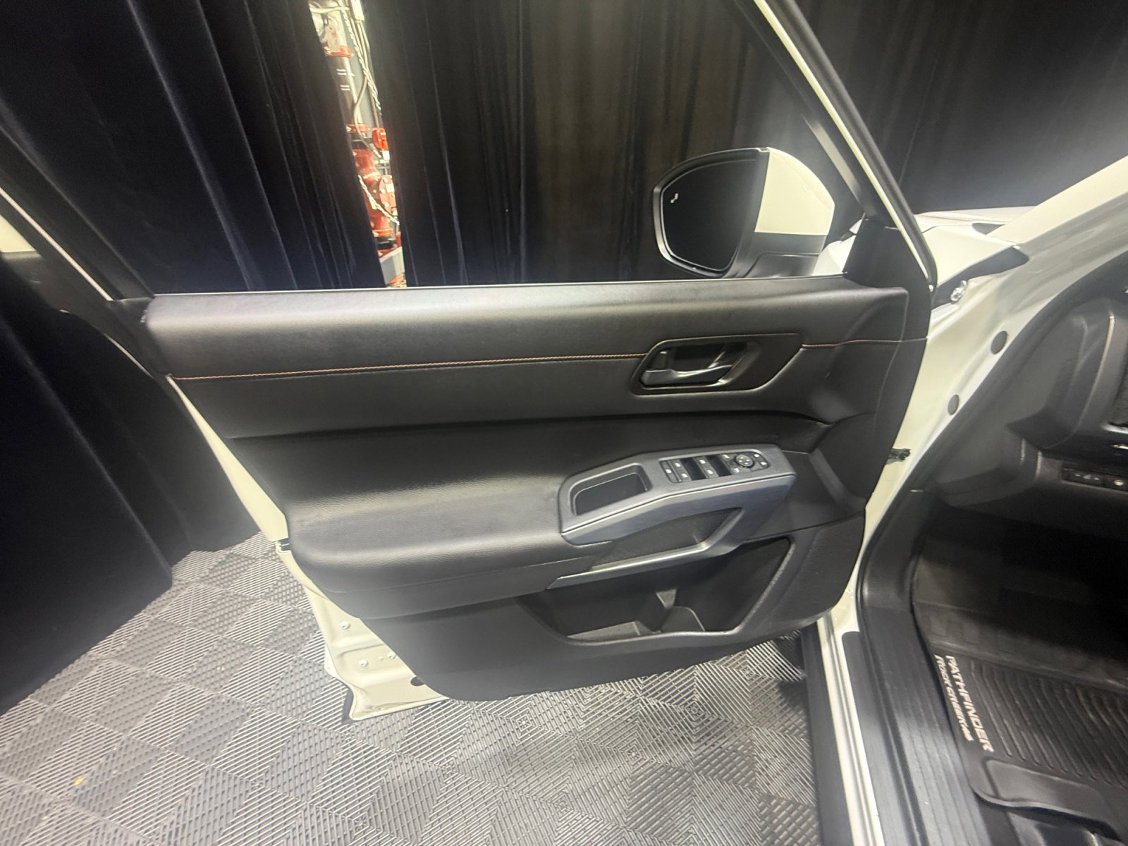 Certified 2025 Nissan Pathfinder Rock Creek image 13