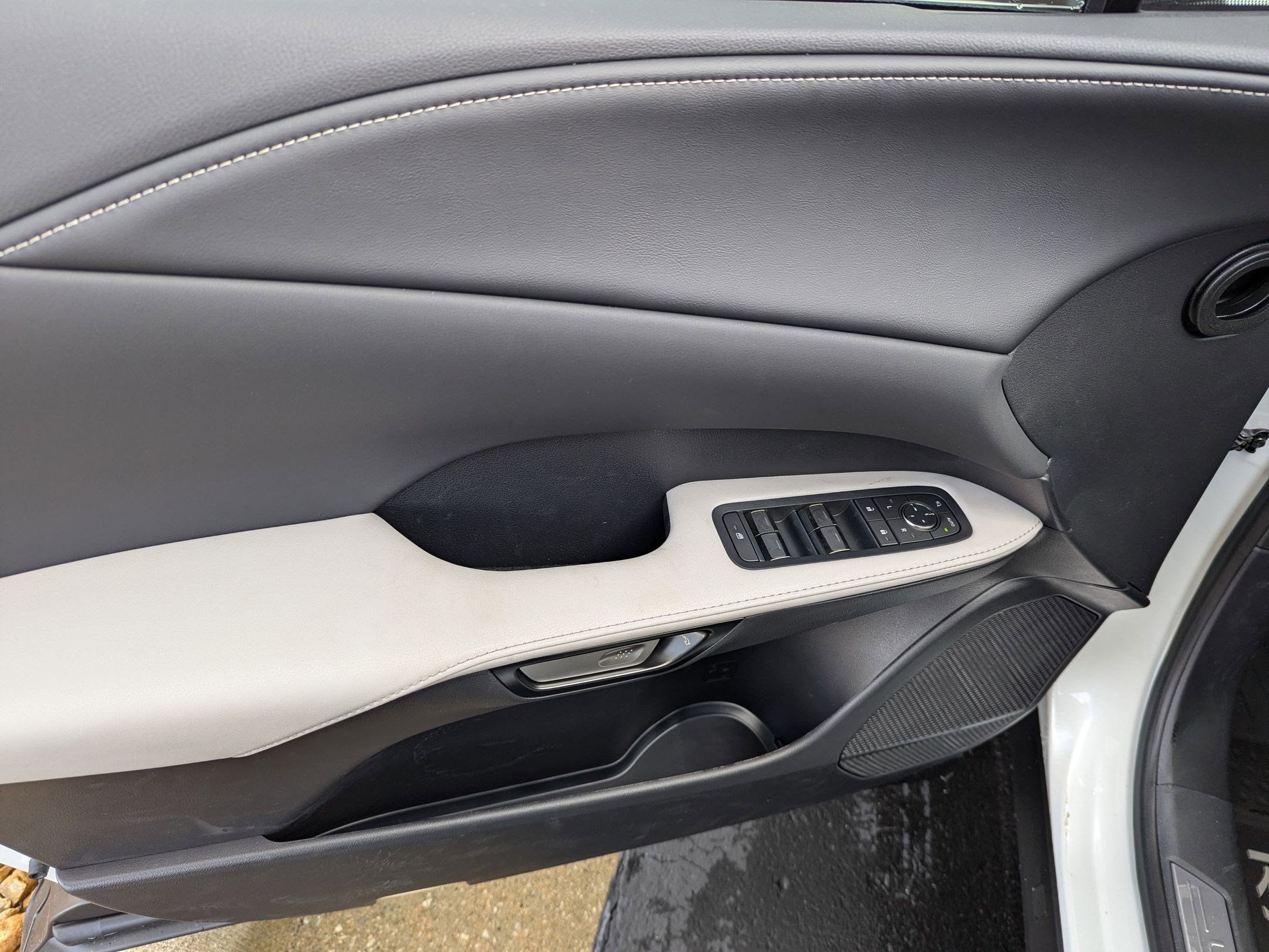 New 2026 Lexus RX 350 AWD image 12