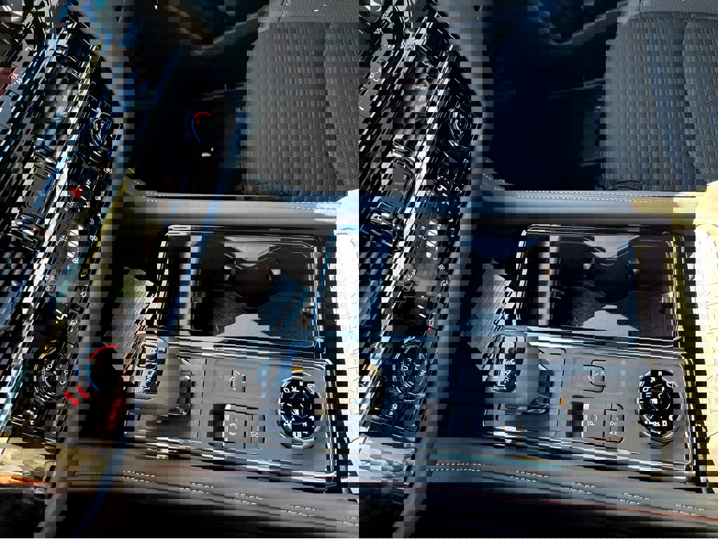 New 2025 Nissan Pathfinder Rock Creek image 11