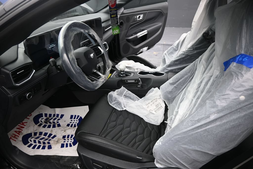 New 2025 Ford Mustang GT Premium w/ GT Performance Package RWD image 20