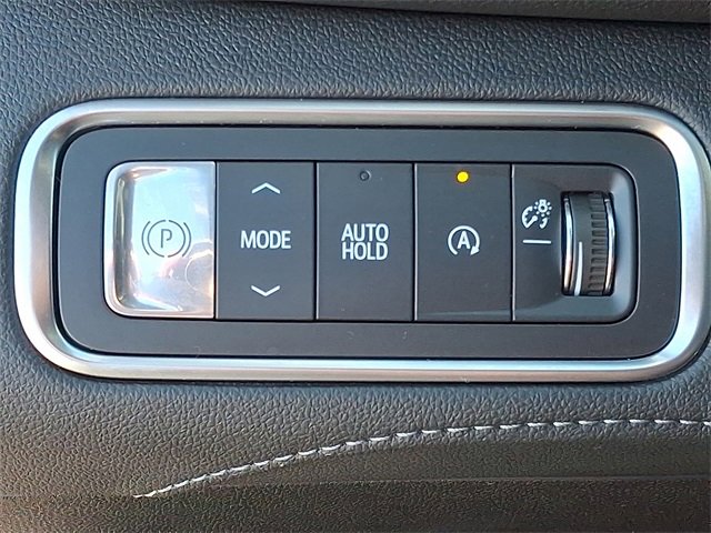 Certified 2025 Buick Enclave Preferred image 21