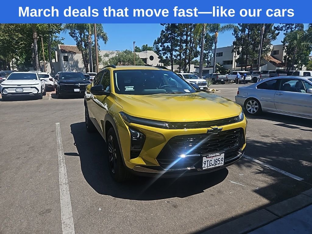 New 2025 Chevrolet Trax ACTIV w/ Driver Confidence Package