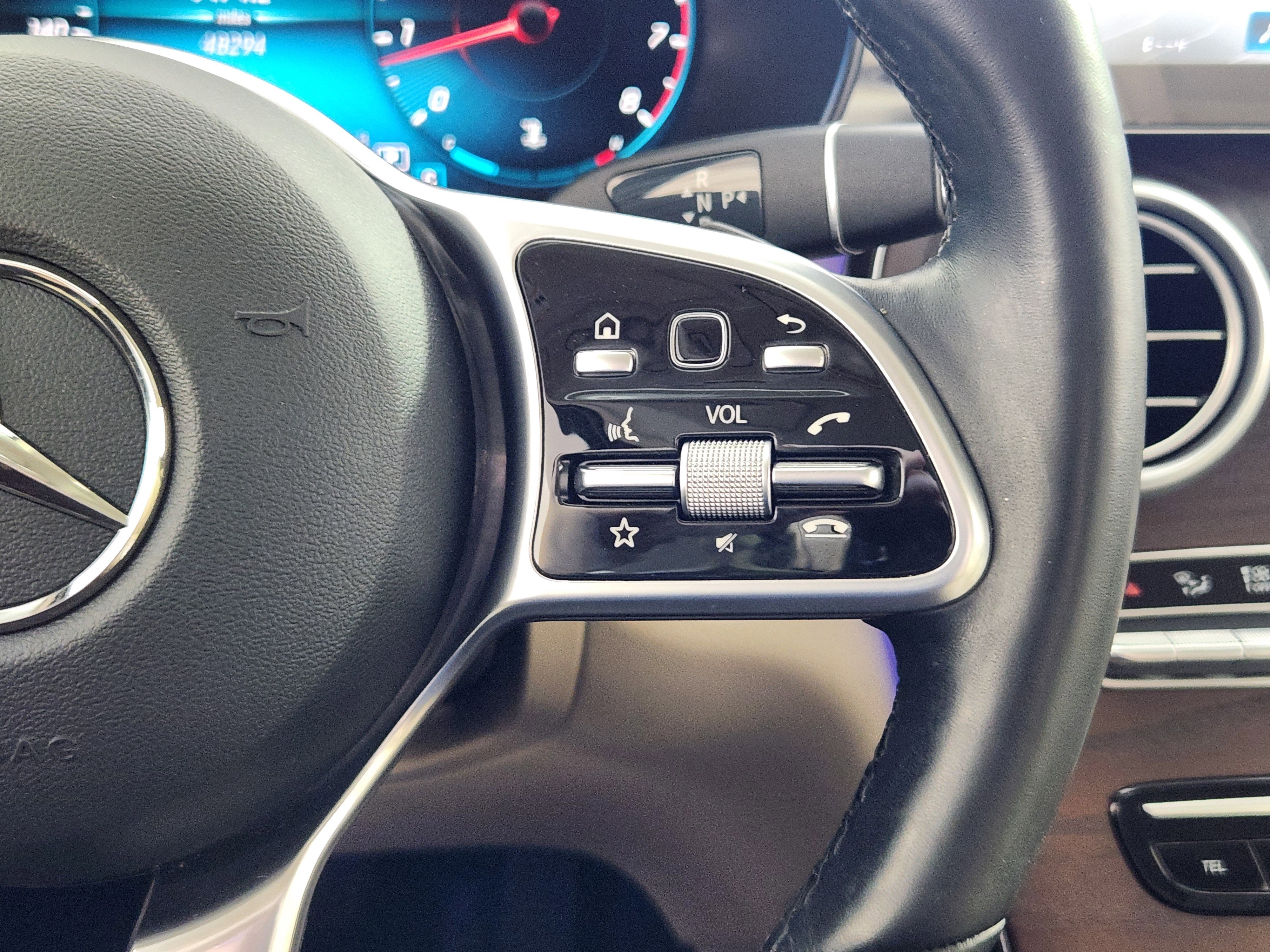 Used 2020 Mercedes-Benz GLC 300 4MATIC Coupe image 19