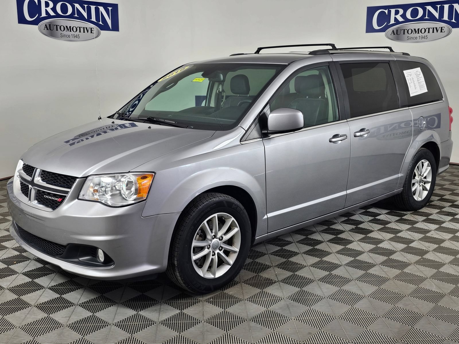 Used 2019 Dodge Grand Caravan SXT FWD image 35