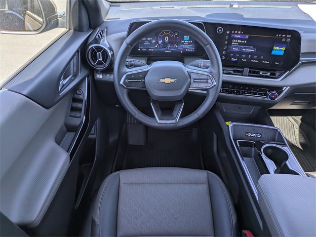 Used 2025 Chevrolet Equinox LT w/ Convenience Package II image 17