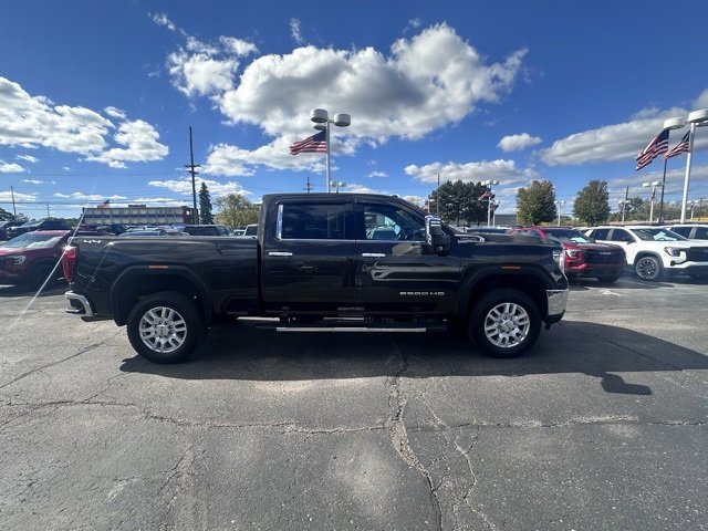 Used 2021 GMC Sierra 2500 SLT w/ SLT Preferred Package image 6