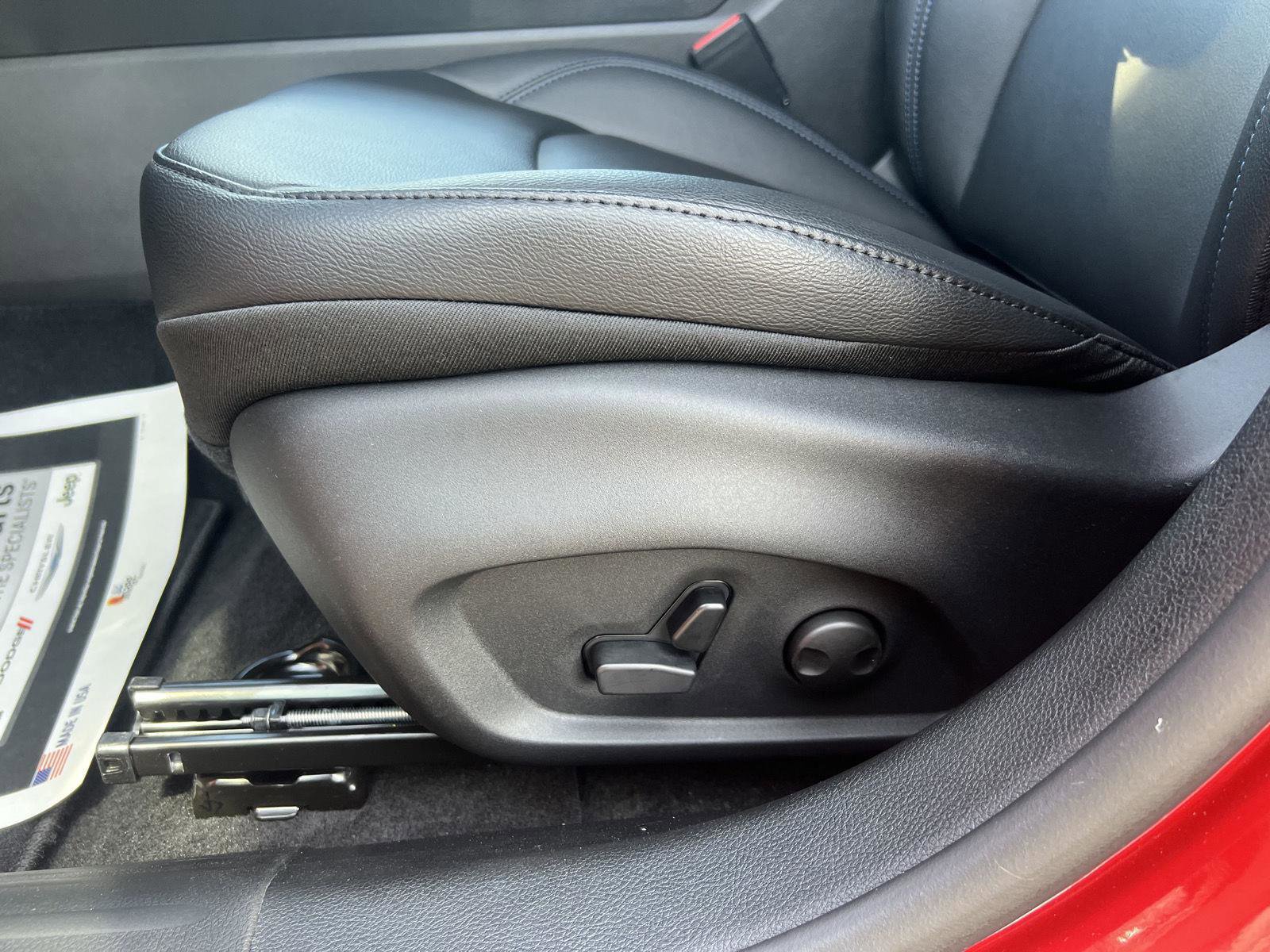 New 2026 Jeep Compass Limited w/ Sun, Sound & Navigation Group image 13