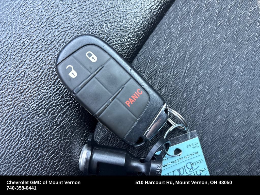 Used 2024 Jeep Compass Latitude AWD/4WD image 29