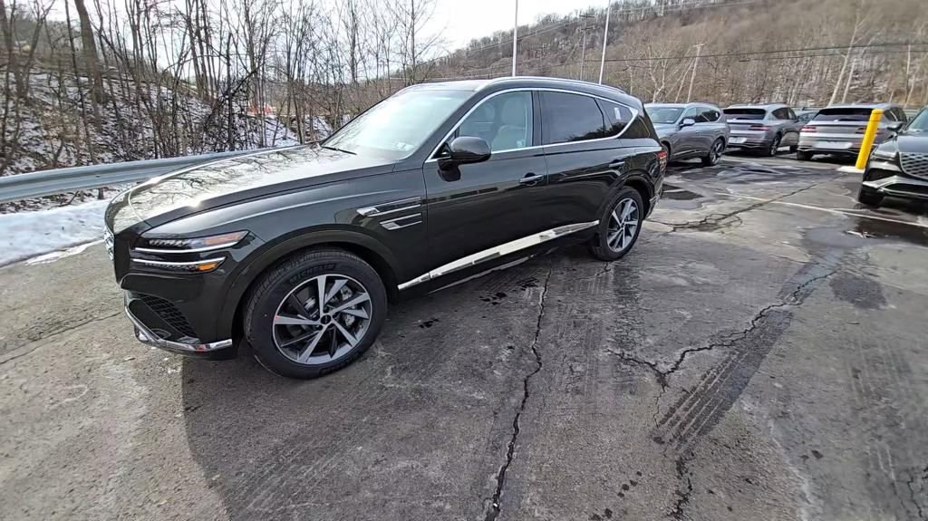 Used 2025 Genesis GV80 2.5T Select image 2