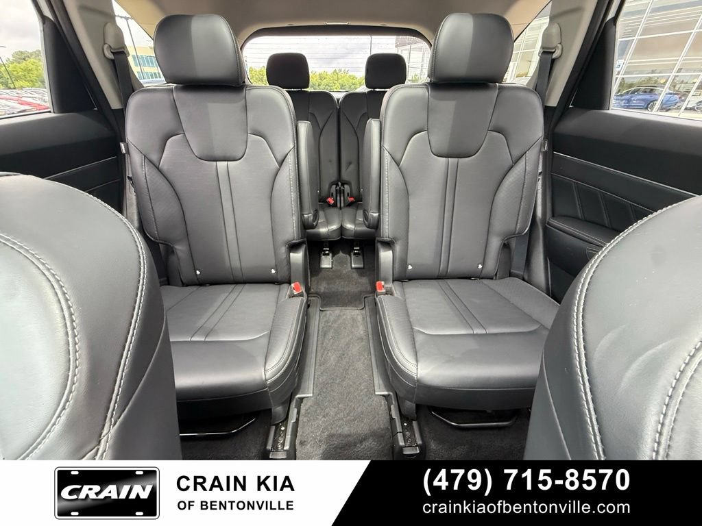 Certified 2025 Kia Sorento SX FWD image 31
