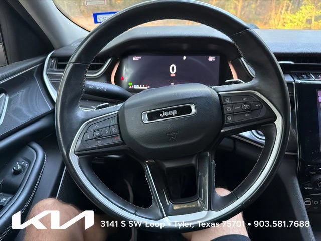 Used 2021 Jeep Grand Cherokee L Laredo w/ Luxury Tech Group I RWD image 17