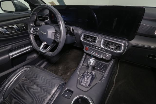Used 2024 Ford Mustang Premium image 16