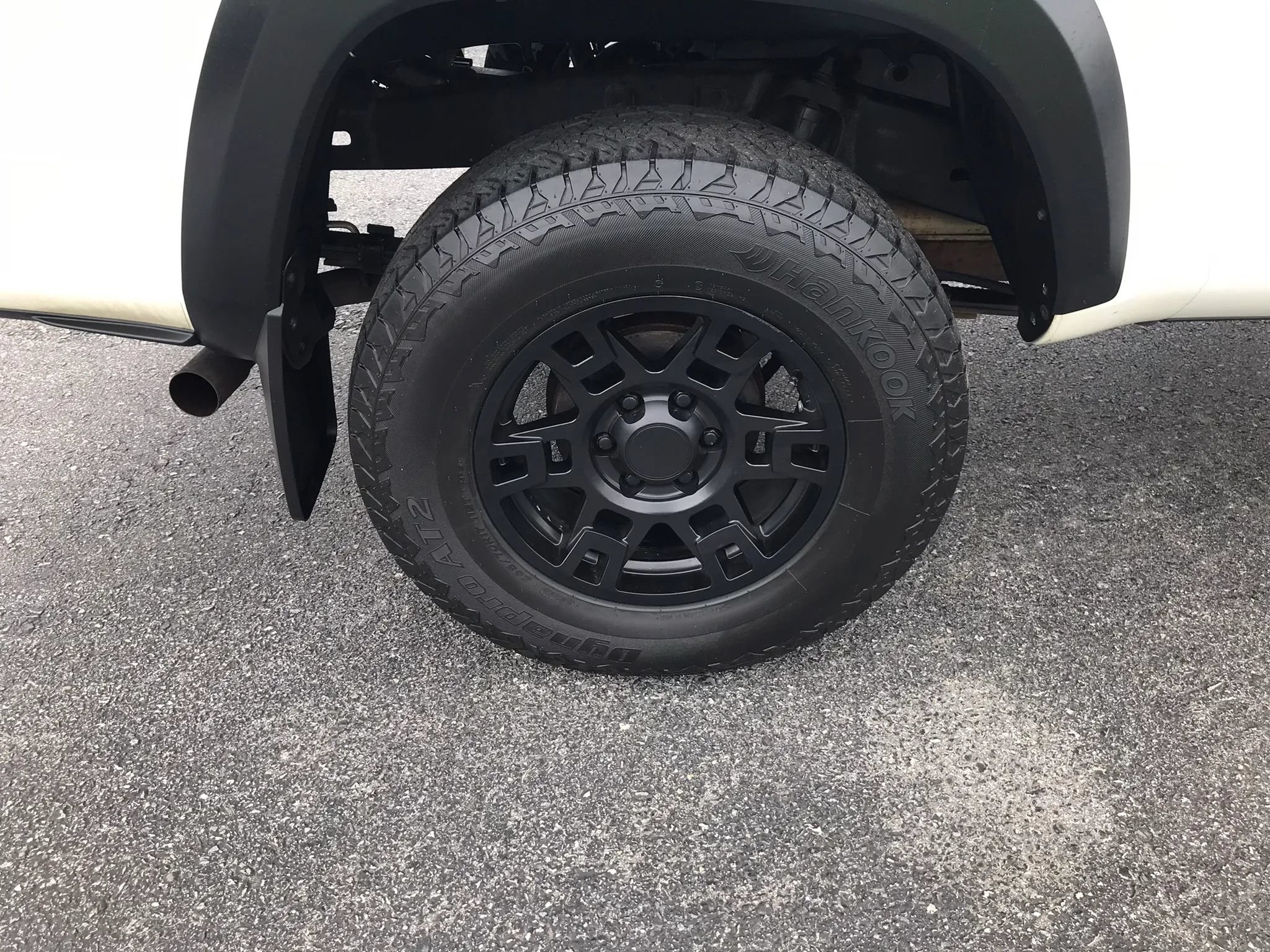 Used 2020 Toyota Tacoma SR w/ SX Package AWD/4WD image 41