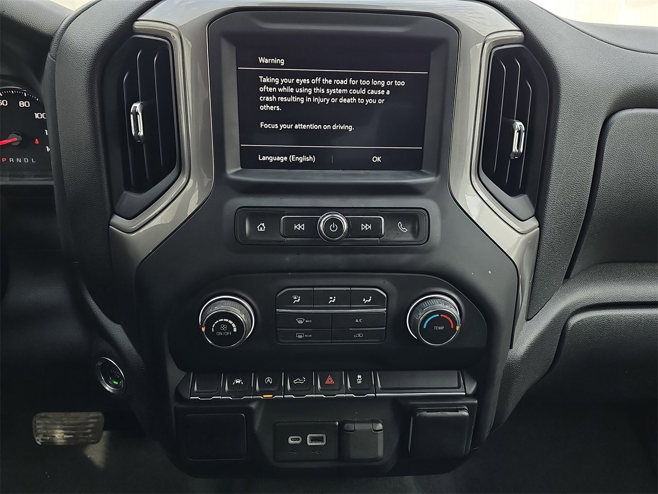 Certified 2022 Chevrolet Silverado 1500 Custom image 23