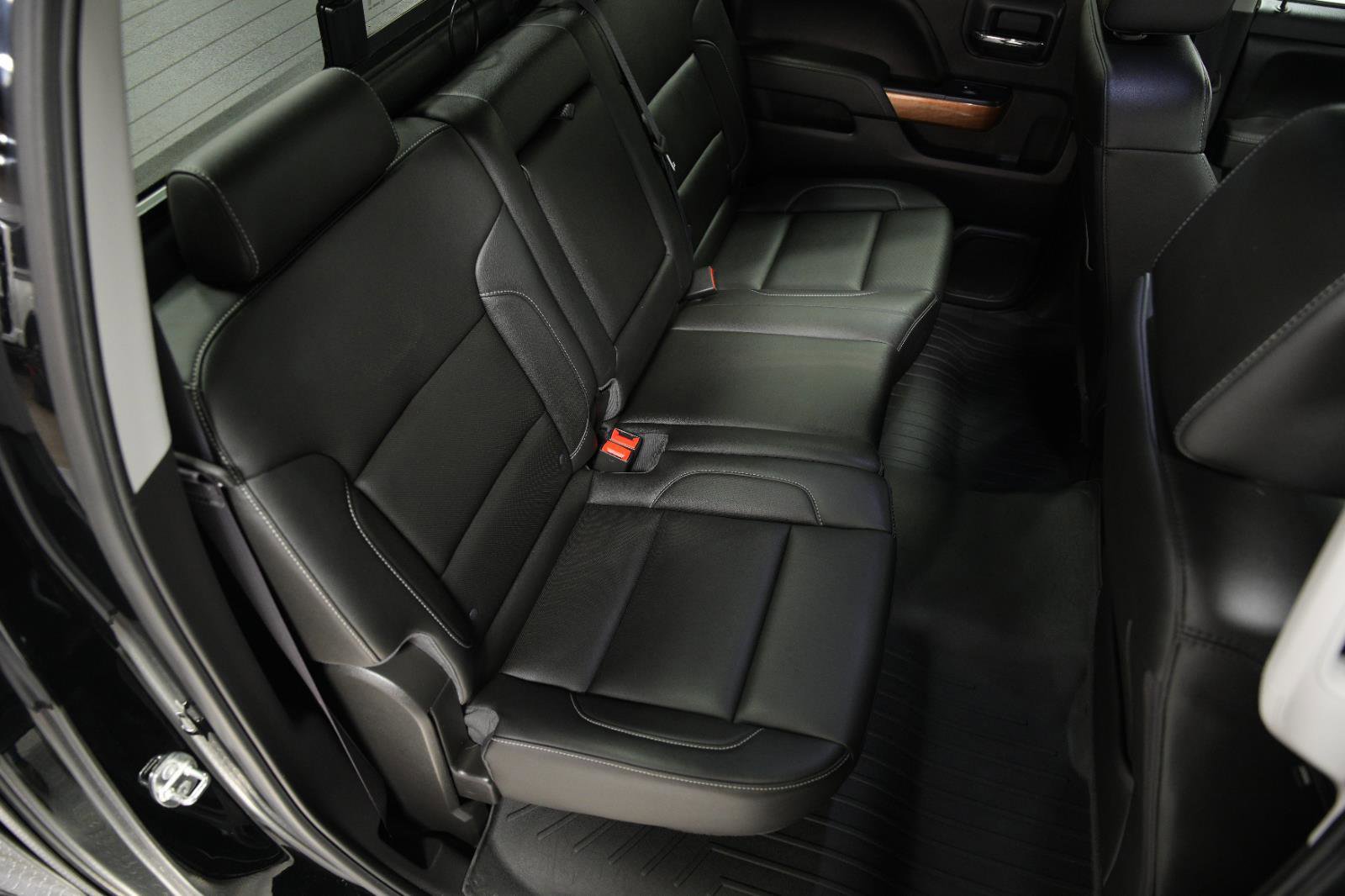 Used 2017 Chevrolet Silverado 1500 LTZ w/ Sport Package image 13