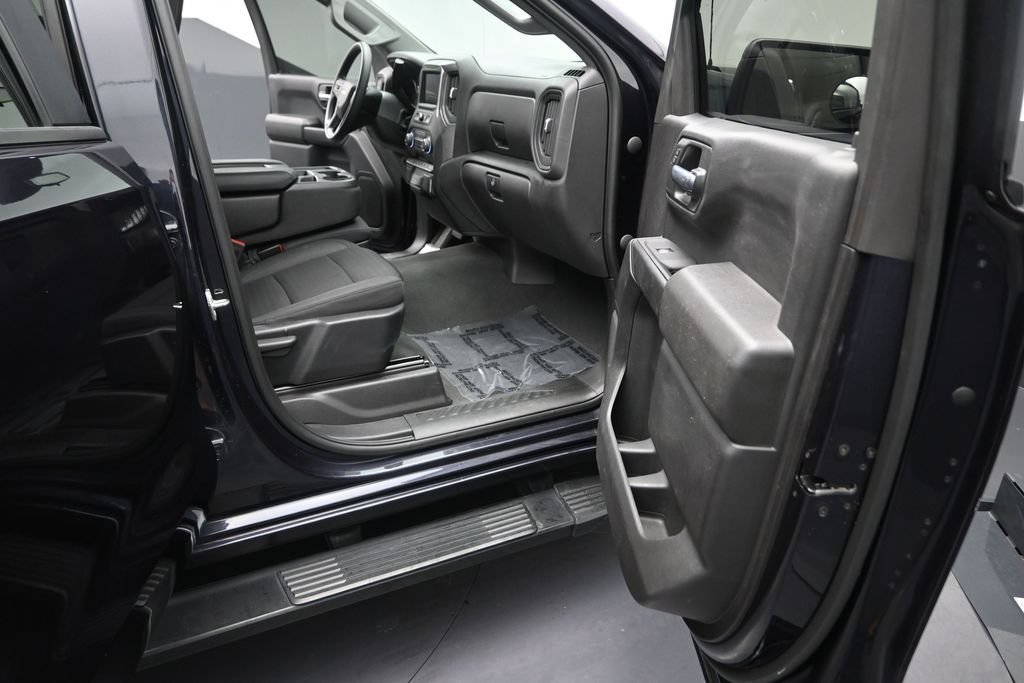 Used 2023 Chevrolet Silverado 1500 Custom RWD image 14