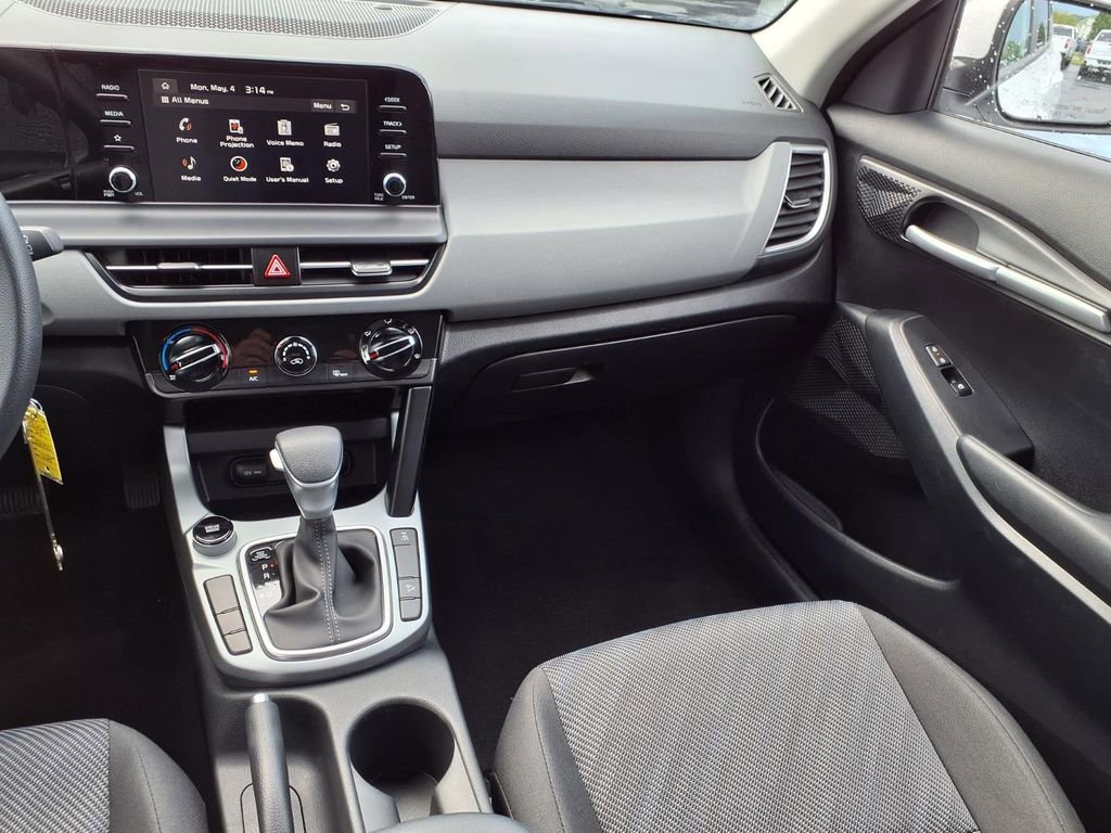 Used 2026 Kia Seltos LX AWD/4WD image 4